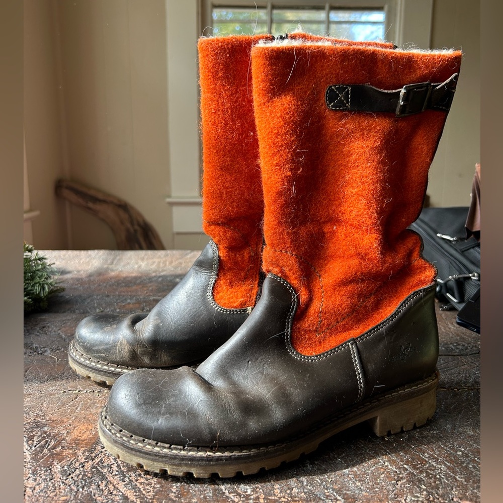 Hammond Water Proof Boot Bos. & Co.